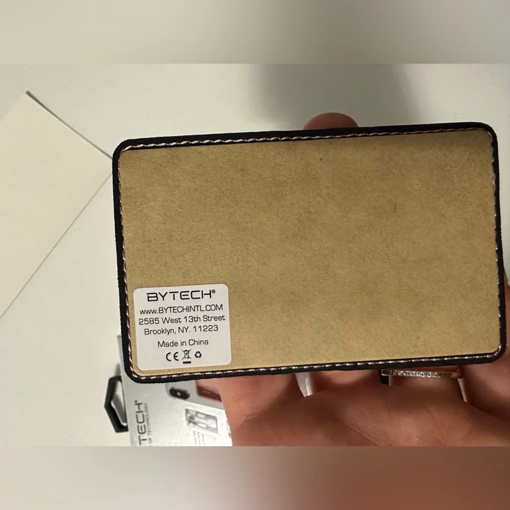 Bytech Smart Wallet with Pop Up Stand